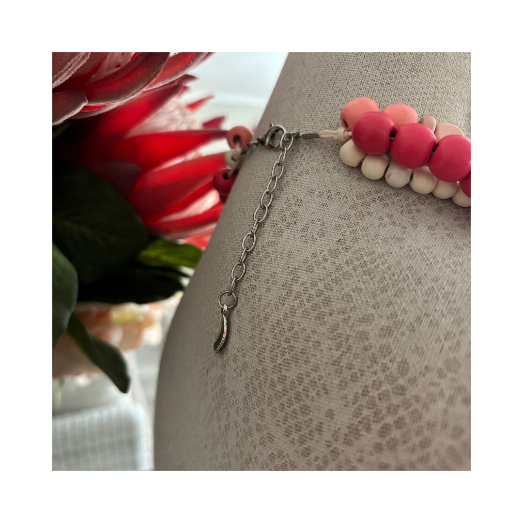 Necklace Multistring Peach Cream and Watermelon