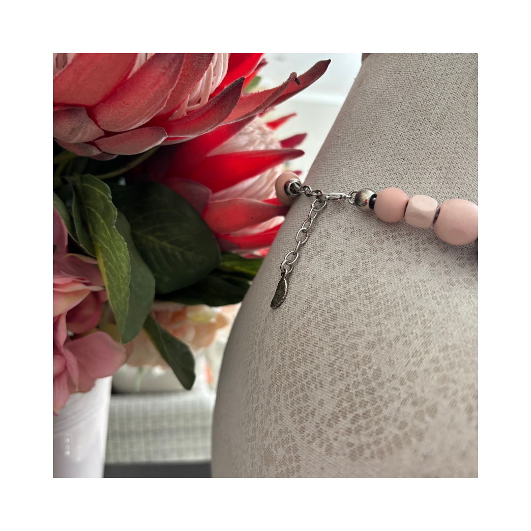Bulky Necklace Soft Peach Pink