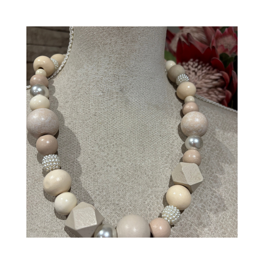 Bulky Necklace with Light Cream